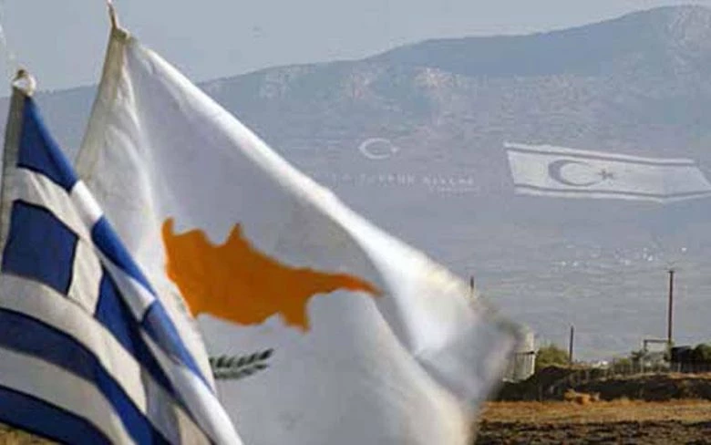 Kυβερνητικός εκπρόσωπος Κύπρου: Η τουρκική πλευρά ζητά χρονοδιάγραμμα για το Κυπριακό για να ασκήσει εκβιασμό
